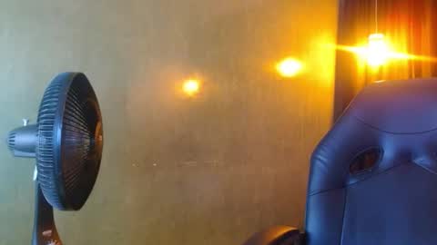 Snapshot of isabela_oh chatting on December 2024 05:18:02 AM Isabela online show from December 2024 05:18:02 AM