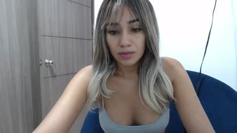 Snapshot of isabela_oh chatting on January 2025 02:47:02 PM Isabela online show from January 2025 02:47:02 PM