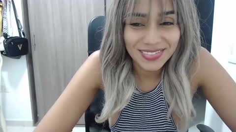 Snapshot of isabela_oh chatting on February 2025 02:45:02 AM Isabela online show from February 2025 02:45:02 AM