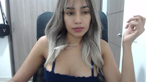 Snapshot of isabela_oh chatting on February 2025 03:18:01 AM Isabela online show from February 2025 03:18:01 AM
