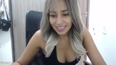Snapshot of isabela_oh chatting on March 2025 03:51:02 PM Isabela online show from March 2025 03:51:02 PM