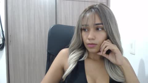Snapshot of isabela_oh chatting on March 2025 03:45:02 PM Isabela online show from March 2025 03:45:02 PM