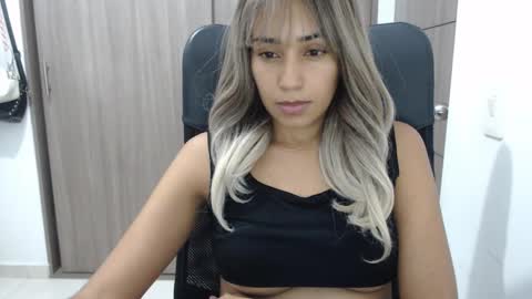 Snapshot of isabela_oh chatting on March 2025 08:46:02 PM Isabela online show from March 2025 08:46:02 PM