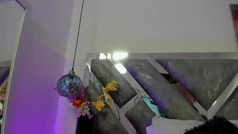 Mommy Isa online show from April 2026 06:03:01 AM