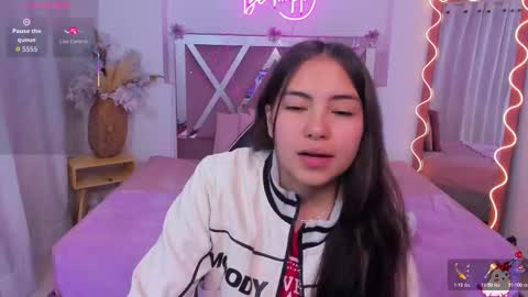 ISABELA  online show from December 2025 11:41:02 AM