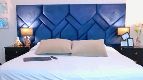IsabelaCampbell online show from July 2026 07:19:02 PM