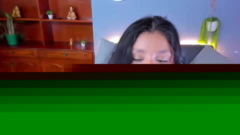 Snapshot of isabelaroose chatting on September 2025 10:33:01 PM Isa online show from September 2025 10:33:01 PM