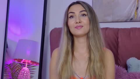 Isa online show from October 2025 02:37:02 PM