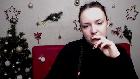 IsabelBlackberry online show from December 2024 06:00:02 AM