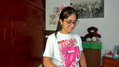 Snapshot of isabella22_1 chatting on December 2024 01:56:02 PM Isabella22 1 online show from December 2024 01:56:02 PM