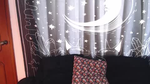    online show from January 2025 06:19:01 PM
