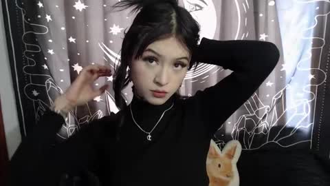    online show from January 2025 08:44:01 PM