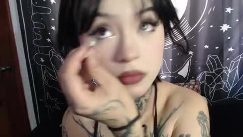    online show from January 2025 09:10:01 PM