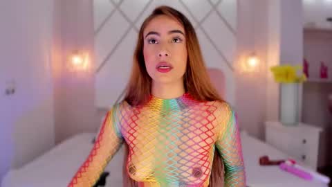 Isa  online show from November 2025 03:36:01 PM