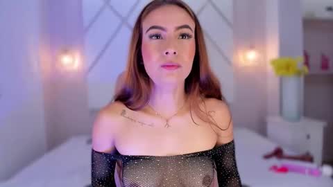 Isa  online show from December 2025 03:52:01 PM