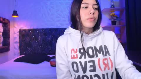 isabella dl online show from January 2025 12:09:01 PM