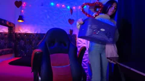 isabella dl online show from March 2025 12:05:02 PM