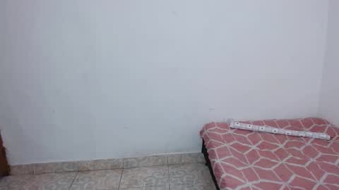 Snapshot of isabella_hots chatting on October 2025 11:11:02 AM estefania online show from October 2025 11:11:02 AM