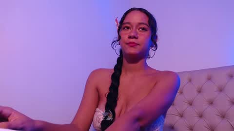 Snapshot of isabella_jazz chatting on January 2025 11:05:01 PM isabella_jazz online show from January 2025 11:05:01 PM