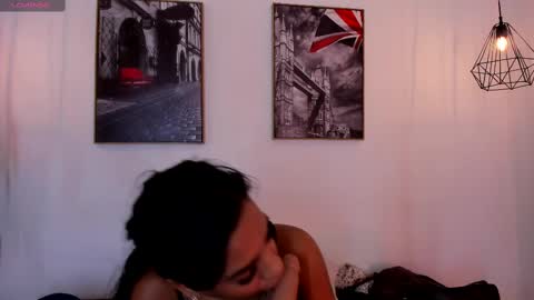 Snapshot of isabella_lopez_ chatting on March 2025 03:07:01 PM Isabel Lopez online show from March 2025 03:07:01 PM