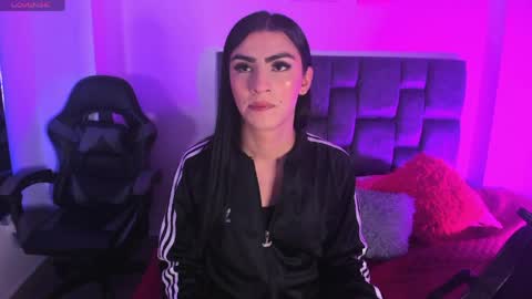 Isabella Moon9 online show from April 2026 11:38:01 AM