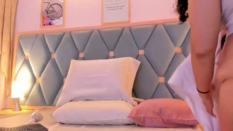 Bella online show from January 2026 11:14:01 AM