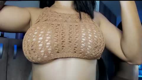 Snapshot of isabellabeker_ chatting on July 2026 08:12:02 PM ISABEL online show from July 2026 08:12:02 PM