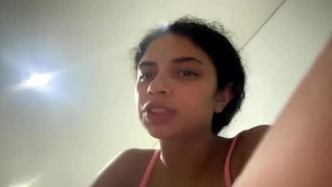 Isabella.. back again  online show from February 2025 05:49:02 AM
