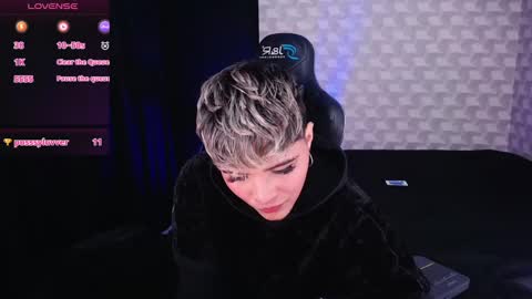 Snapshot of isabellamoutt chatting on February 2025 10:14:02 PM Isabella Mout online show from February 2025 10:14:02 PM