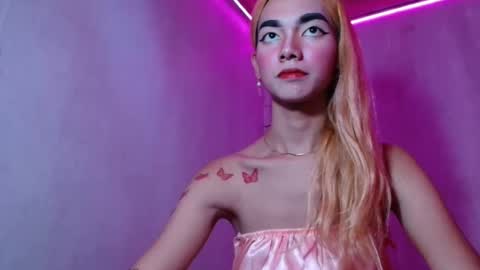 isabellatx online show from April 2026 10:58:01 AM