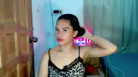 Ysa online show from June 2026 06:51:02 PM