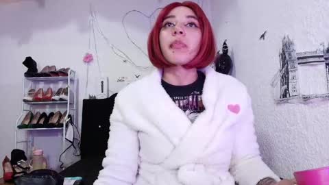 Snapshot of isabelle_sara chatting on May 2026 08:07:02 PM isabelle_sara online show from May 2026 08:07:02 PM