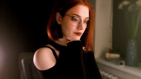 Madame Isabelle online show from December 2024 03:22:02 PM
