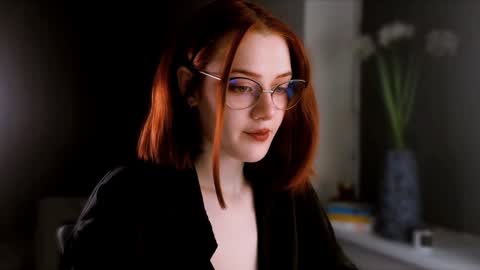 Madame Isabelle online show from December 2024 03:37:02 PM