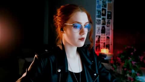 Madame Isabelle online show from February 2025 08:31:01 PM