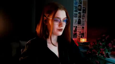 Madame Isabelle online show from February 2025 04:57:01 PM