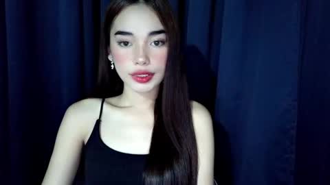 Isabelle online show from April 2026 12:22:02 PM