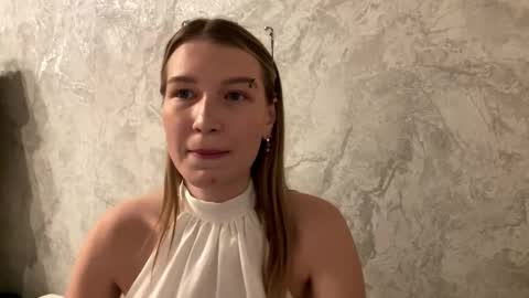 Snapshot of isabellekropidlowski chatting on October 2025 02:37:02 PM Im Olivia online show from October 2025 02:37:02 PM
