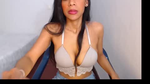 Isabella online show from December 2024 05:10:02 AM