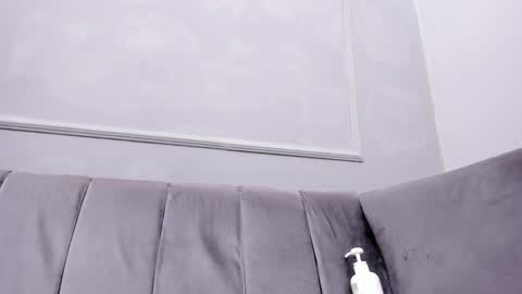 Isabellsmmith online show from January 2025 09:55:01 AM