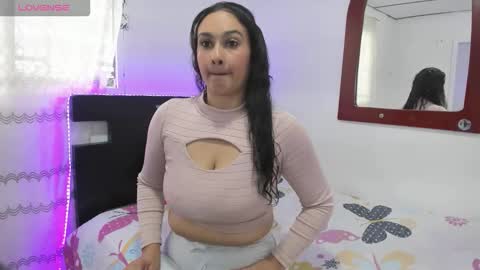 isagiraldo online show from February 2026 09:07:01 PM