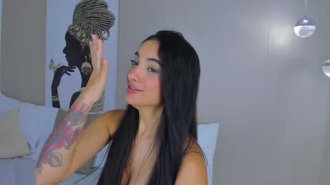 Snapshot of isamonroee chatting on January 2025 01:50:01 AM Isa Monroee online show from January 2025 01:50:01 AM