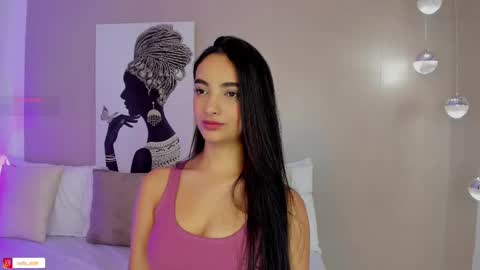Snapshot of isamonroee chatting on February 2025 09:01:01 PM Isa Monroee online show from February 2025 09:01:01 PM