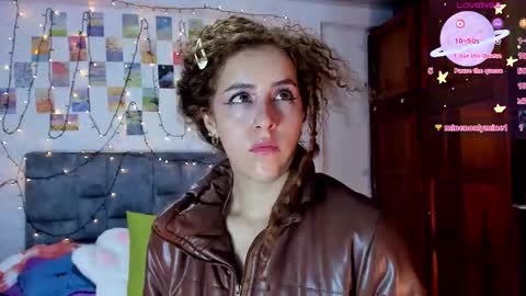 Snapshot of isangel_ chatting on February 2026 07:51:01 AM Isabela online show from February 2026 07:51:01 AM