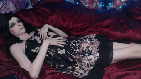 Sele online show from April 2026 10:32:01 PM