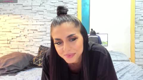 Snapshot of ishalyn chatting on September 2025 05:40:01 AM ishalyn online show from September 2025 05:40:01 AM