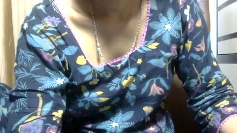 Snapshot of ishika_ishu chatting on July 2026 03:41:01 AM ishika_ishu online show from July 2026 03:41:01 AM