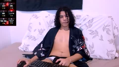 Snapshot of isidroglasc chatting on July 2026 11:39:02 PM Isidro online show from July 2026 11:39:02 PM