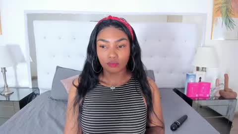 Vanessa online show from April 2026 11:27:01 AM