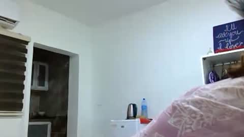 Snapshot of island_serena chatting on September 2025 07:47:01 PM Sexy Serena online show from September 2025 07:47:01 PM